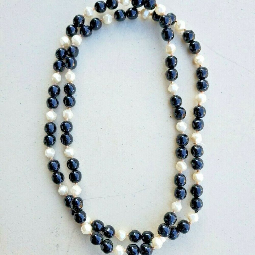 Beautiful Black White 23" Beaded Necklace